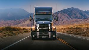 El nuevo Anthem de Mack Trucks ya circula por las carreteras de EU