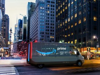 Camionetas eléctricas Rivian de mensajería para Amazon