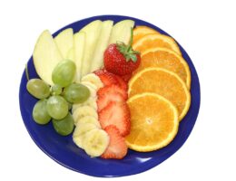 plato con frutas